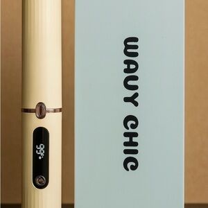 Cream Hair Styling Tool